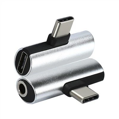 Colore argento a forma di T da USB C ad audio e adattatore per caricabatterie